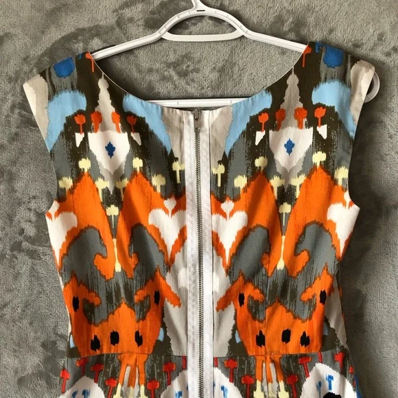 Maggie London Women Dress Size 4 Scoop Neck Sleeveless Artsy Zipper Fitted - Picture 8 of 14